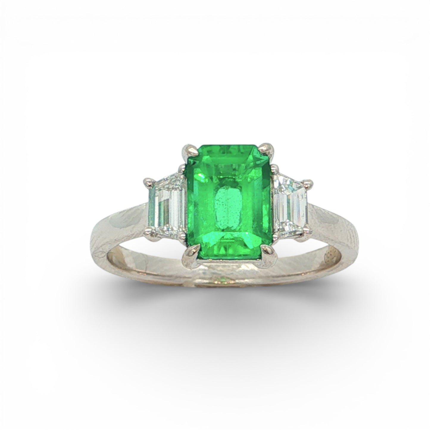 1.76 CT Emerald Ring