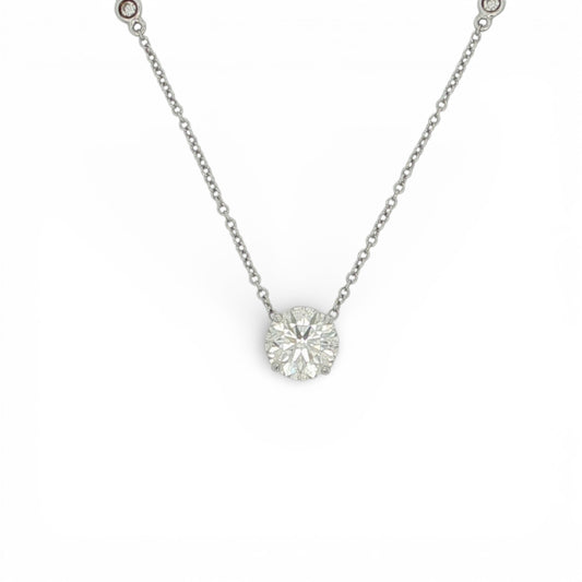 2.13 CT Diamond pendant