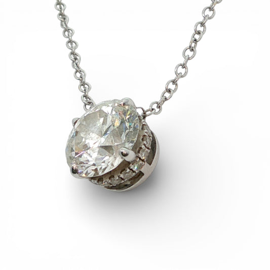 2.13 CT Diamond pendant