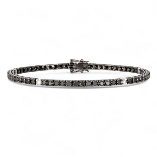 2.73 CT Black and White Diamond Bracelet